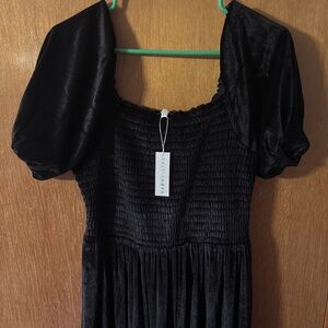 NWT BALTIC BORN Vivaldi Smocked Black Velvet Midi Dress - Large